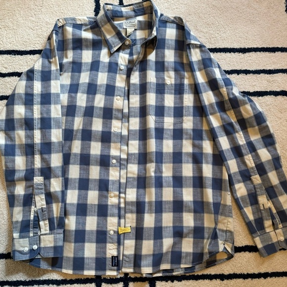 LL Bean Blue Button Down Chambray Shirt - Picture 3 of 6